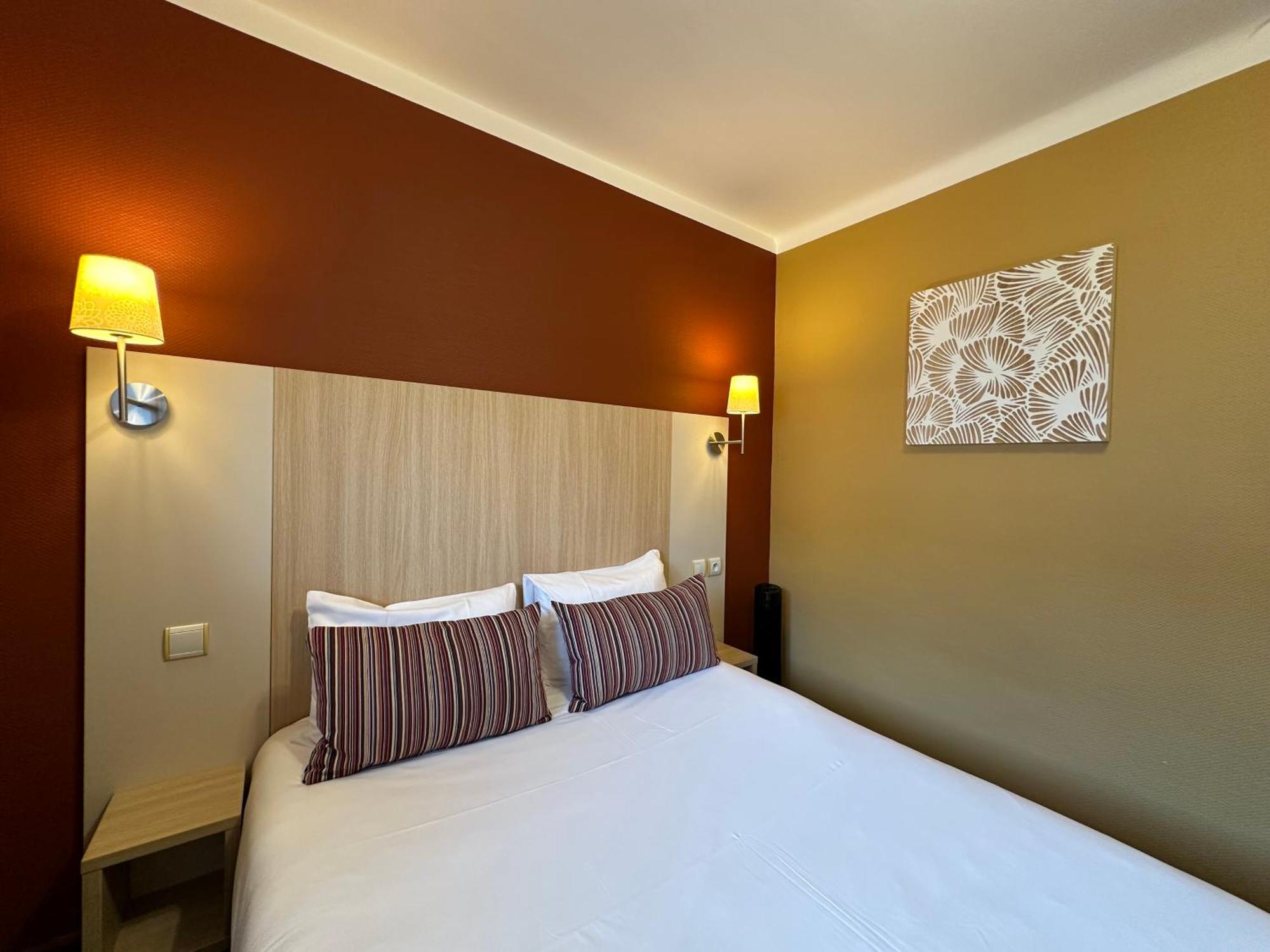 Hotel De Caen Esterno foto